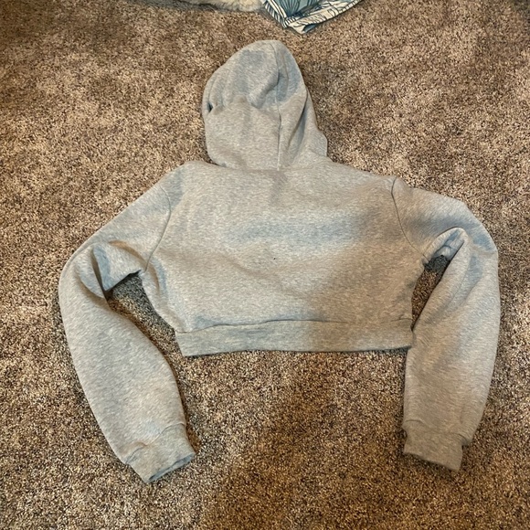 Shein GRAY CROP HOODIE - Picture 3 of 7